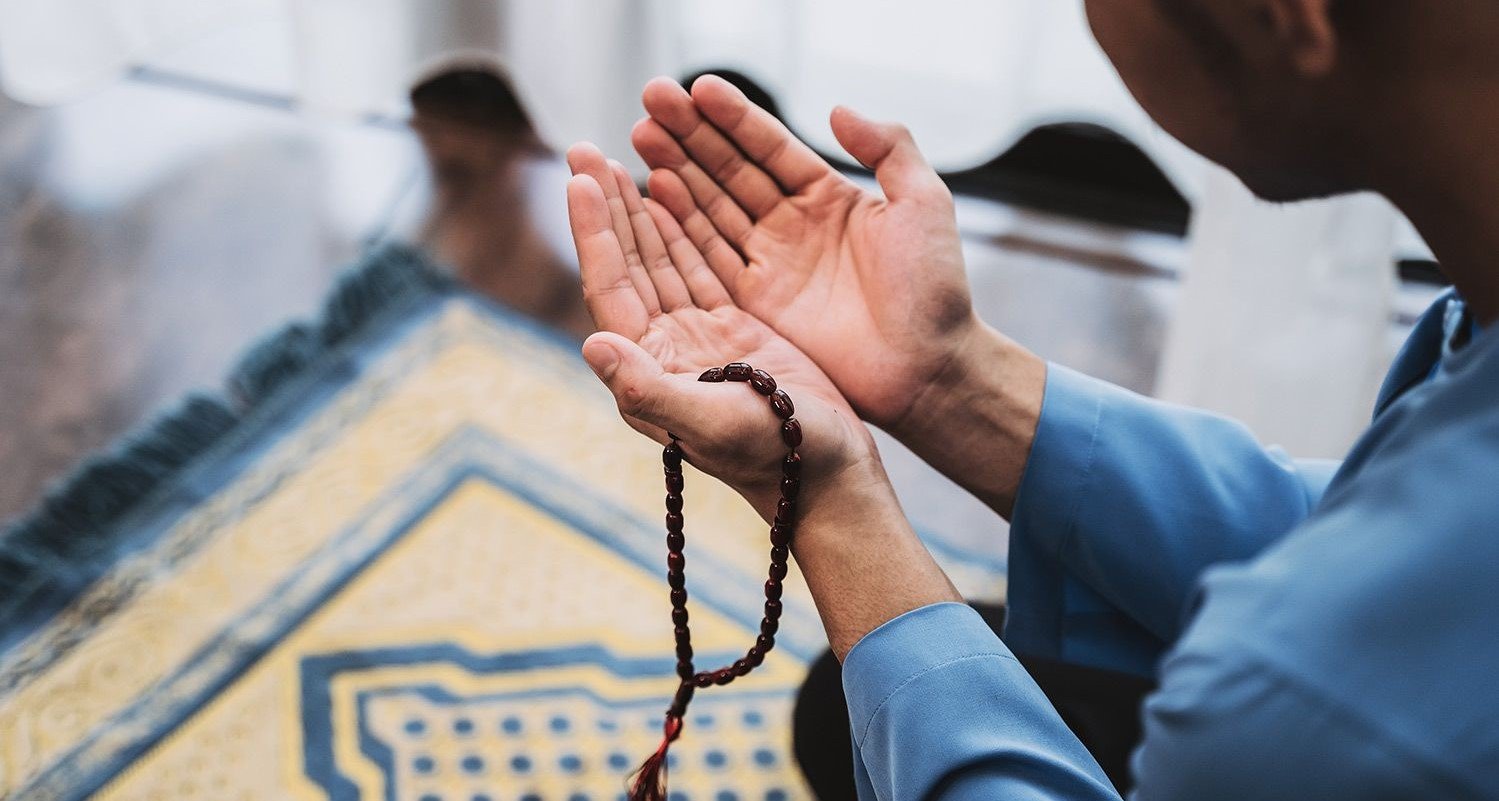 تفسير حلم السلام على شخص لابن سيرين